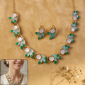 Pearl Necklace Set – Elegant Green Leaf Design & Matching Earrings