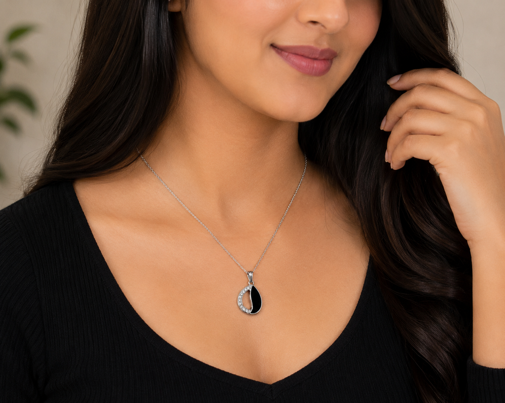 Anti Tarnish Silver Black Teardrop Pendant Necklace for Women & Girls